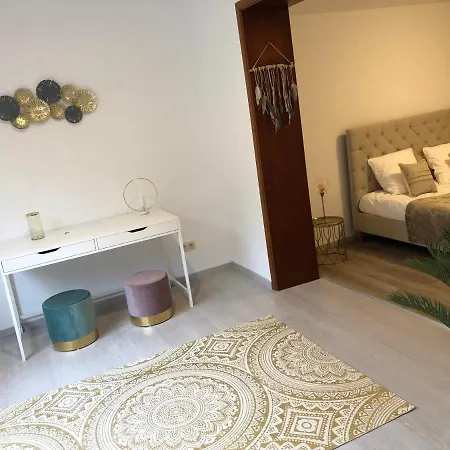 Studio Dans Le Centre De 民宿